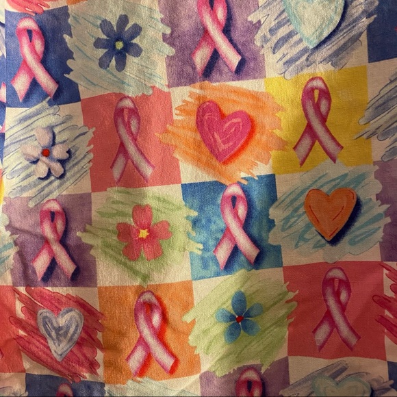 Unisex size Large scrub top - Picture 2 of 2